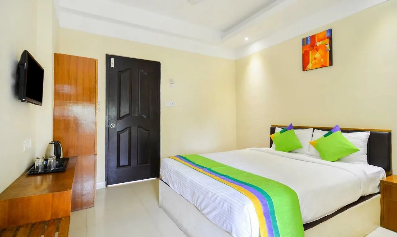 Treebo Trend Platinum Inn Near Airport